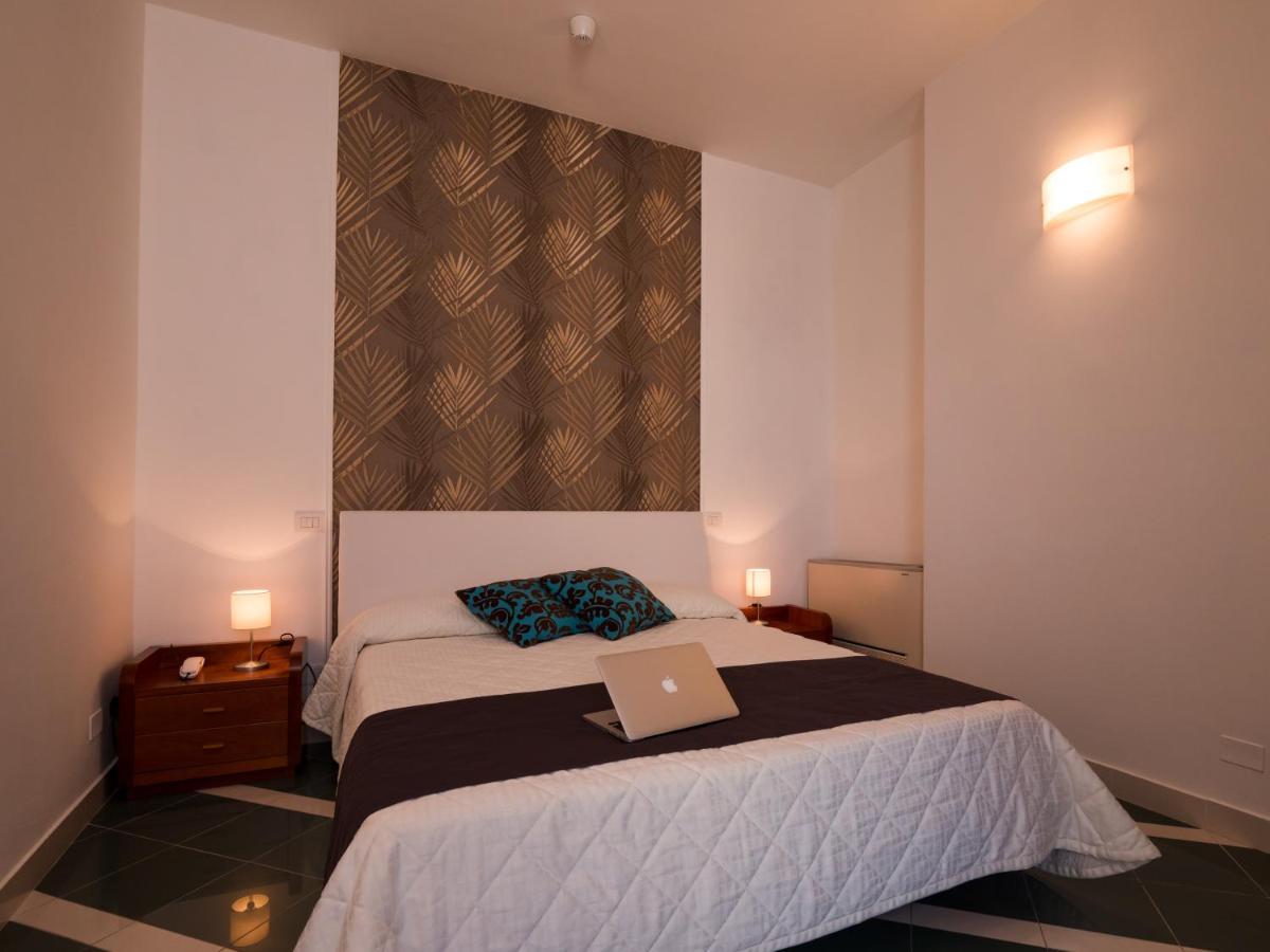 Hotel Metropol Senigallia Kültér fotó