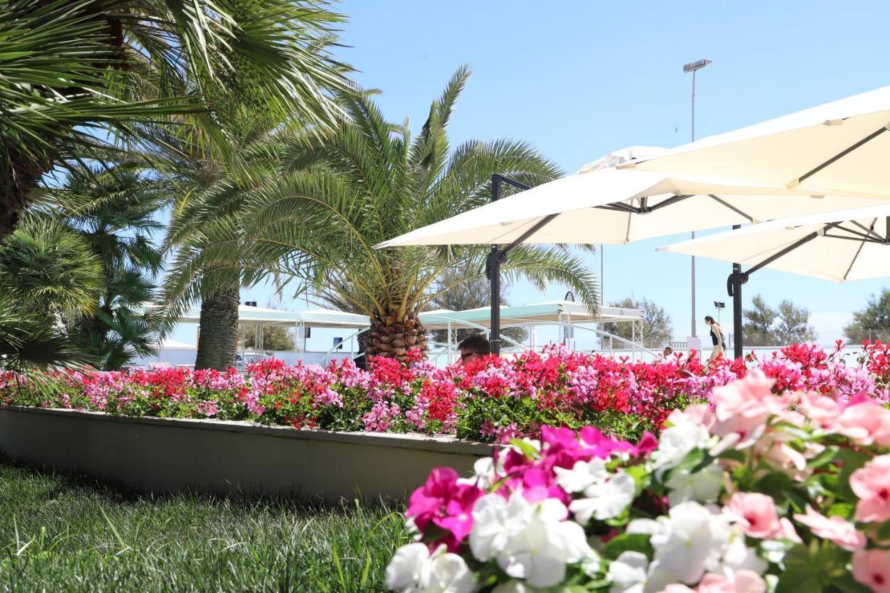 Hotel Metropol Senigallia Kültér fotó