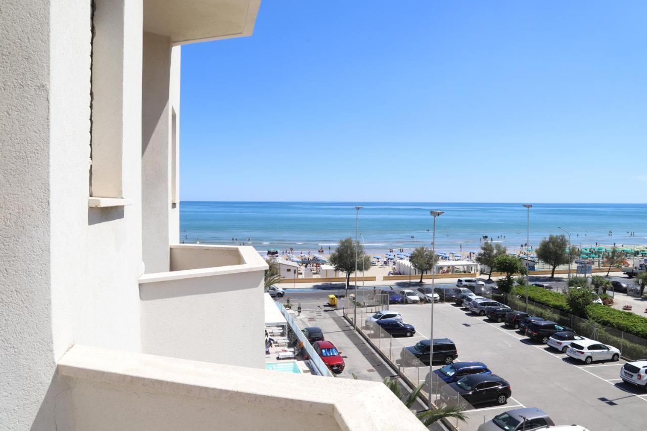 Hotel Metropol Senigallia Kültér fotó