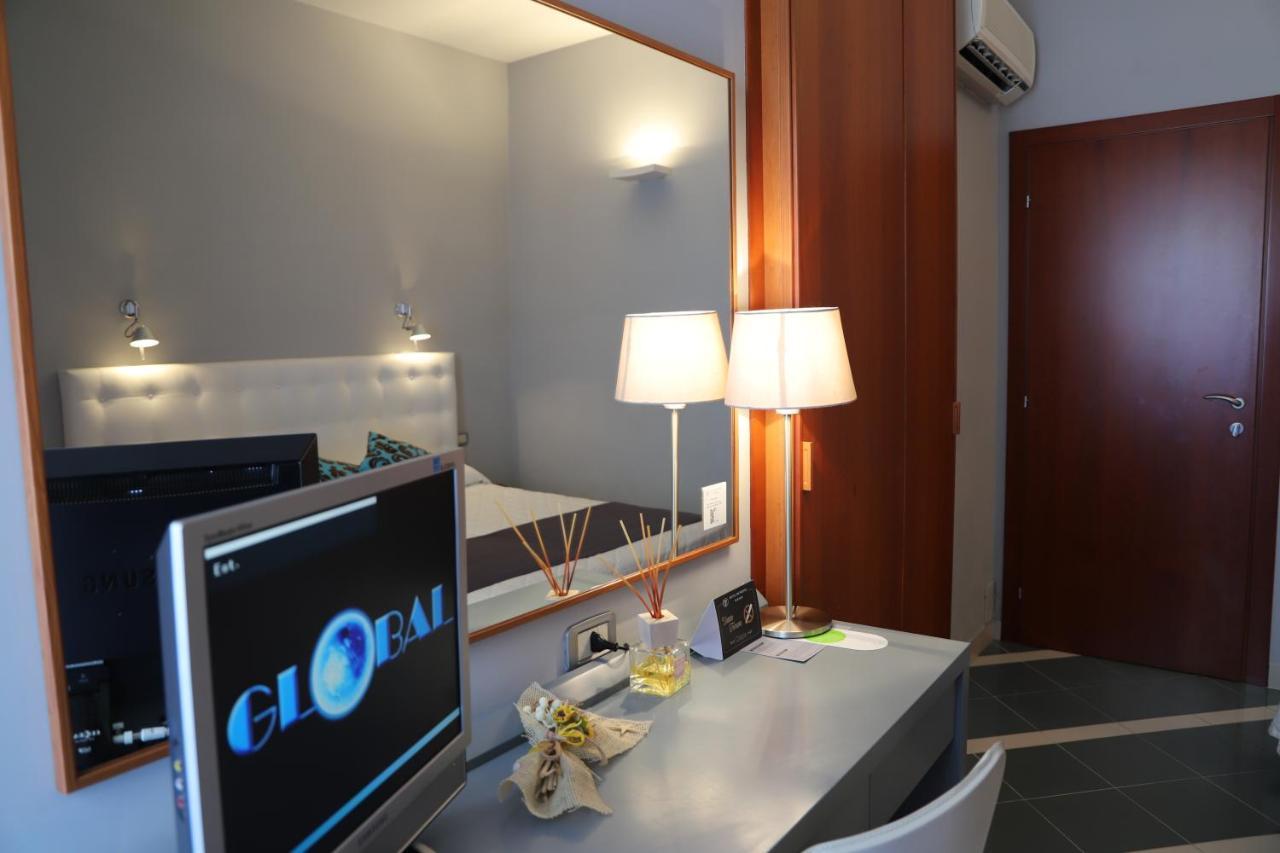 Hotel Metropol Senigallia Kültér fotó
