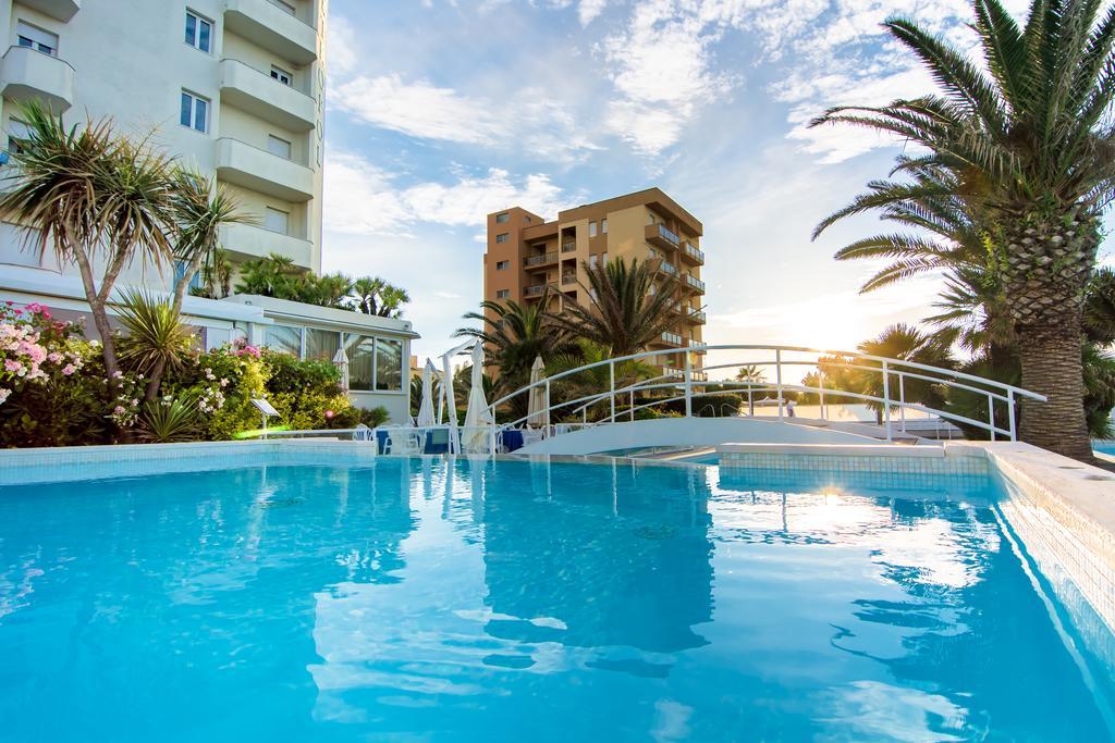 Hotel Metropol Senigallia Kültér fotó